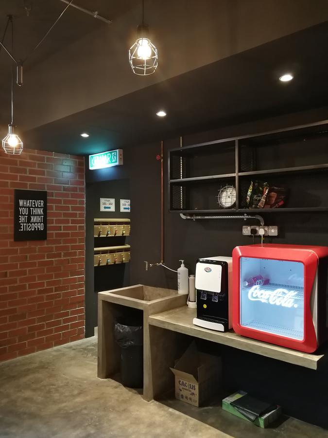 קואלה טרנגאנו The Rise Room מראה חיצוני תמונה The interior of a typical Starbucks store